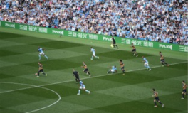 新赛季开局 8868体育 焦点战：曼城逆转IG，心理压力为争冠道路增添变数